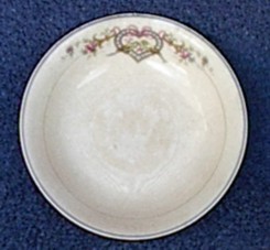 This small bowl is from Gladys Korns' first china set.